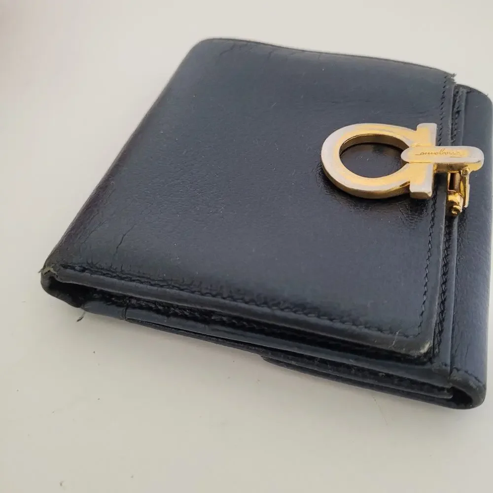 Fair Salvatore‎ Ferragamo Gancini Wallet Medium Bifold Navy Blue Unisex